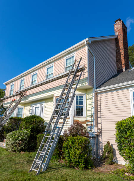 Siding Removal and Disposal in Falls Church, VA